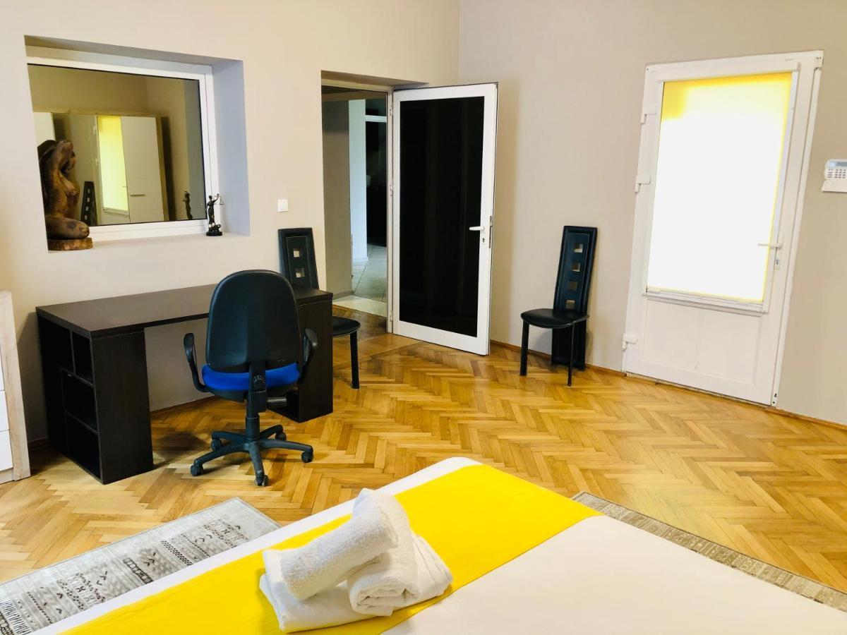 Ultra-central Just In Union Squere Apartment *