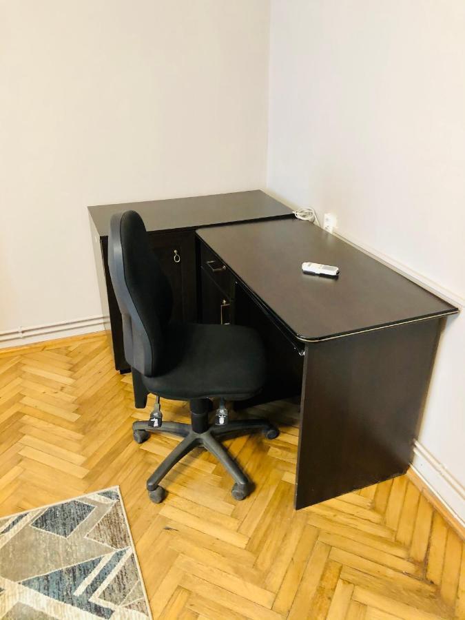 Ultra-central Just In Union Squere Apartment Timişoara